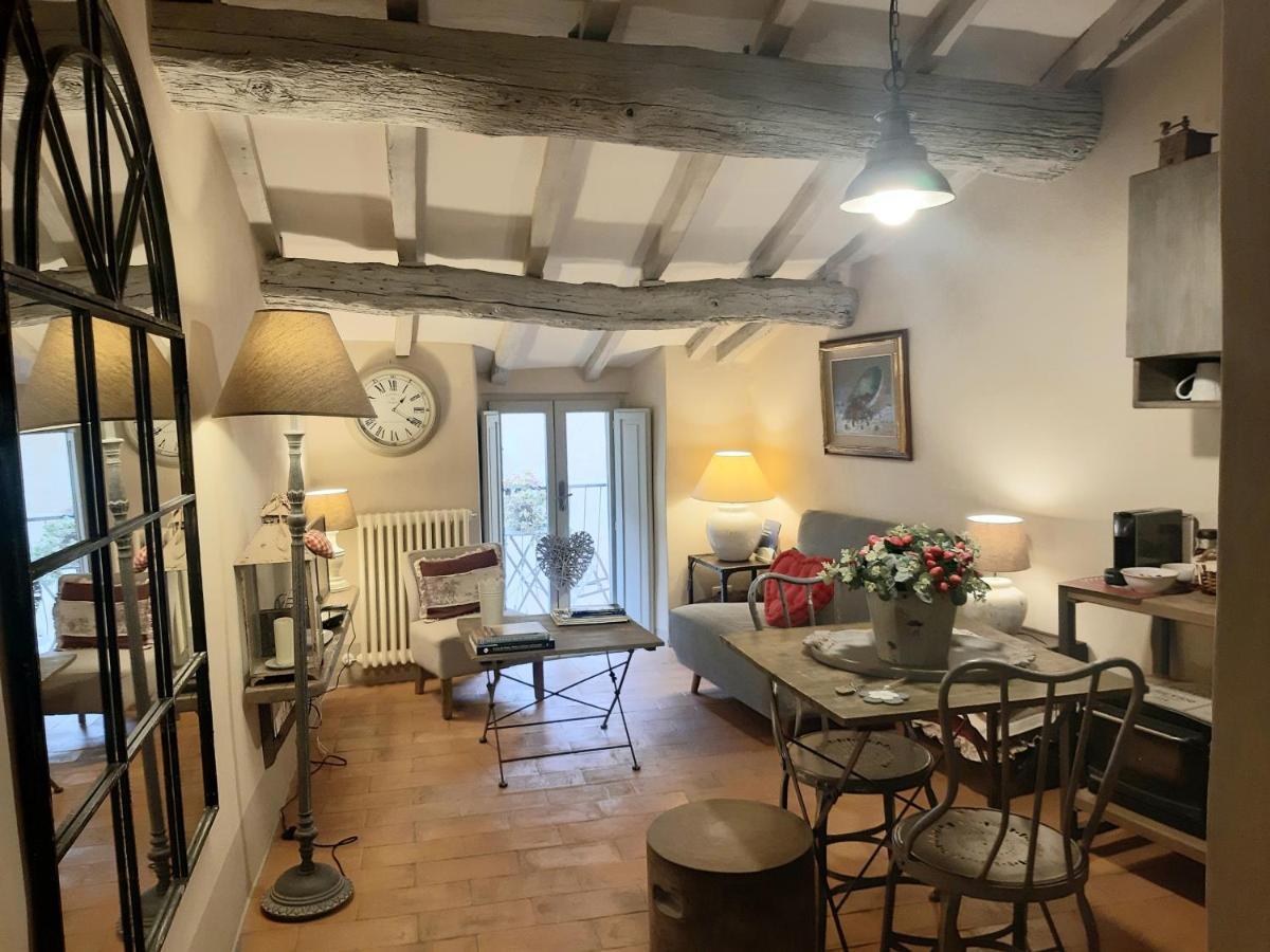 Shabby Chic House Apartment *